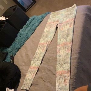Fabletics size small print leggings